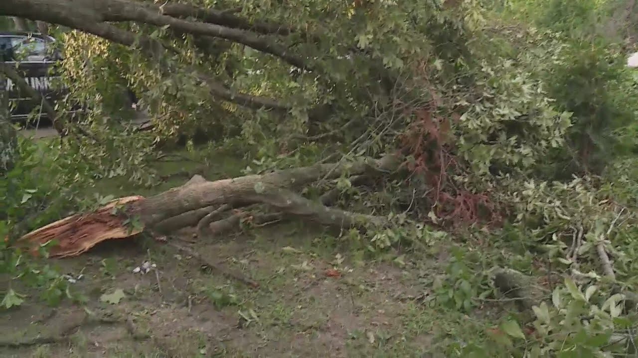 Jefferson County sees potential tornado, 18-foot creek level jump - YouTube