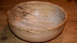 Woodturning a blank from HB into a Birch Bowl.