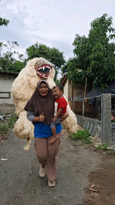 CHASED BY THE LION BARONG