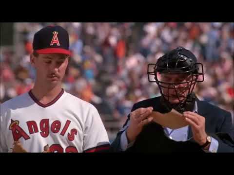 Corra que a Policia vem ai 1- Cena da partida de Baseball