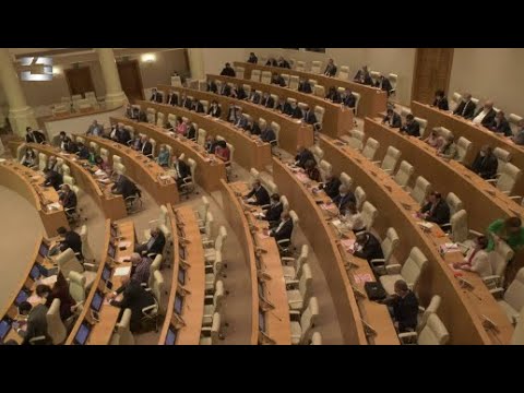 პირველი ოპოზიციური ფრაქცია პარლამენტში და რამდენიმე ახალი გადაწყვეტილება  უქმე დღეების შემდეგ