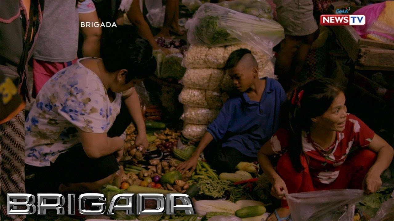 Brigada: Ilang bata sa Baseco, Tondo, namumulot ng gulay sa Divisoria para makatulong sa pamilya