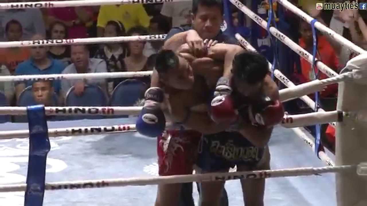 Muay Thai Fight - Yodvicha vs Littewada- New Lumpini Stadium, Bangkok, 10th November 2015