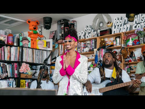 Durand Bernarr: Tiny Desk Concert