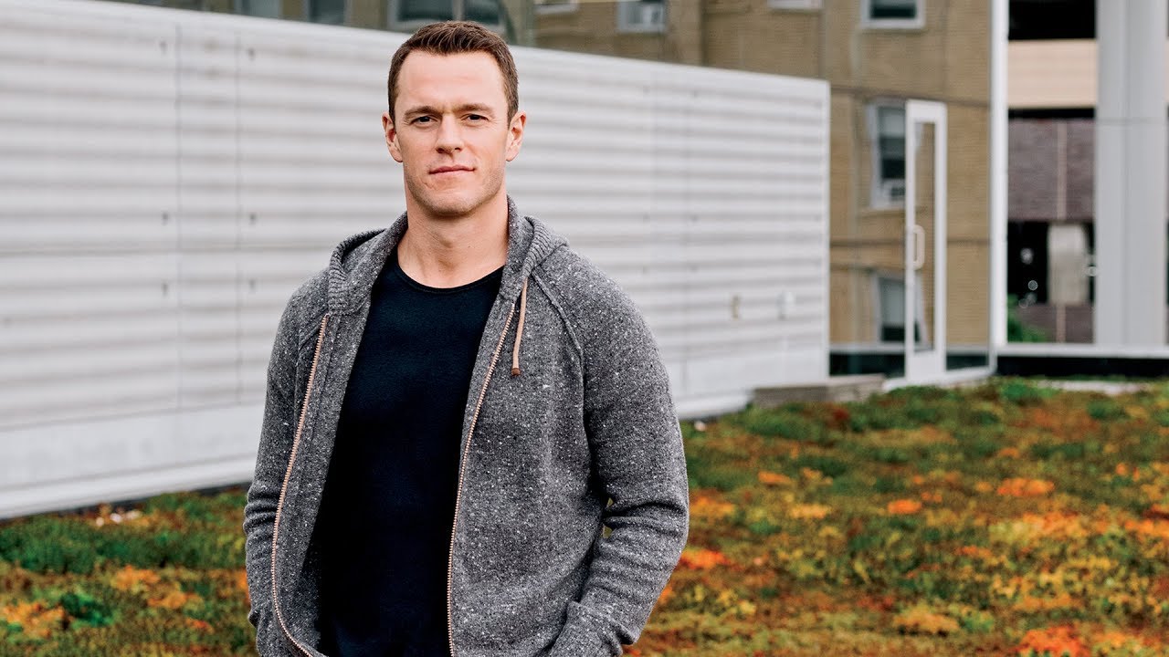 Jonathan Toews opens up about health issues, and heartbroken fans are now  all saying the same thing