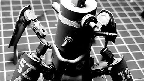 Workshop #scratchbuild #art #creative #toymakers #diy #robotbuild