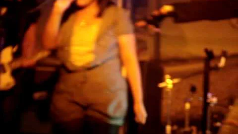 Defmannequins (live) - "Elevator" ft. Reina Baez
