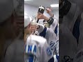 👀👂 Ещё раз заглянем в чемпионскую раздевалку и послушаем, какая песня вела «Динамо-Неву» к победе
