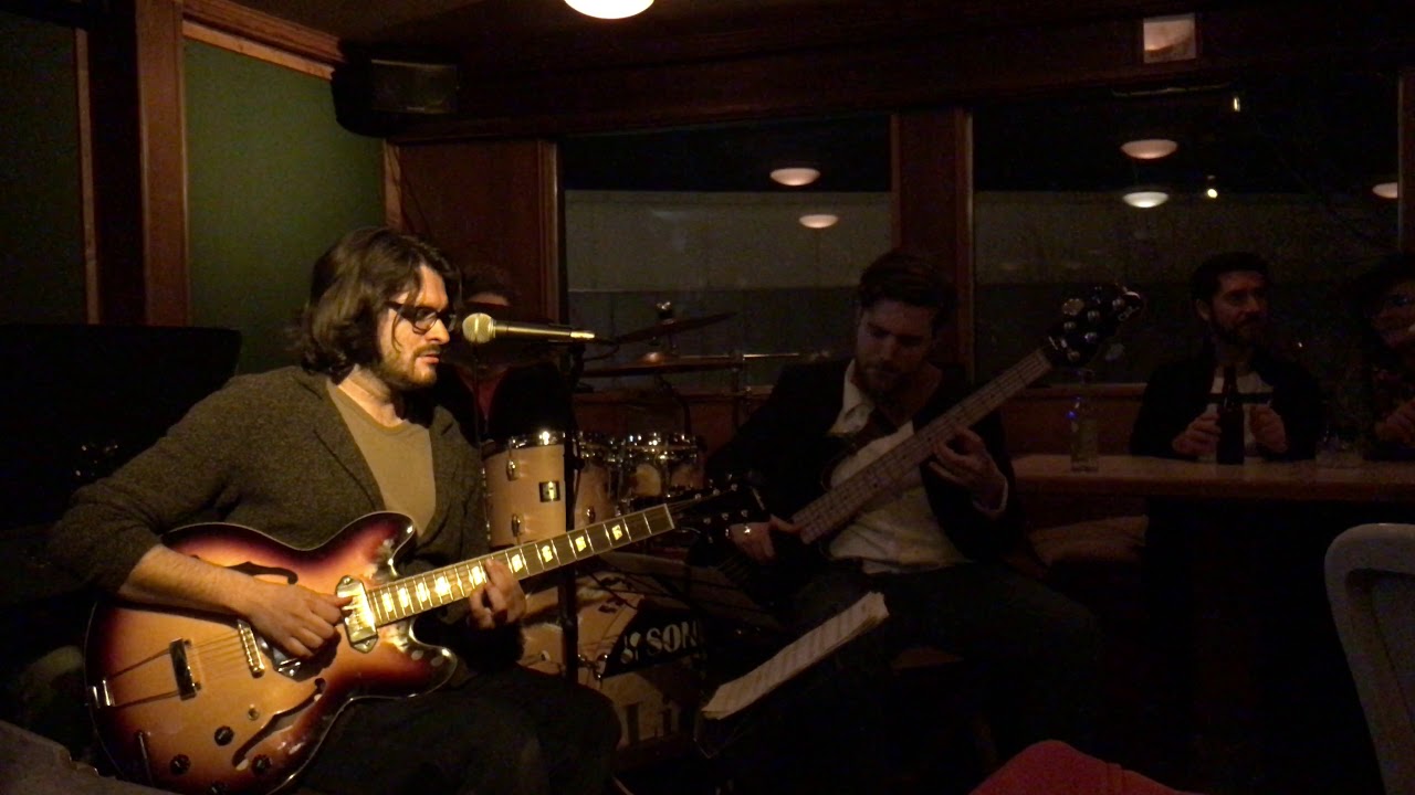 Colaine @ Alte Utting, Munich: You Are the Sunshine of My Life