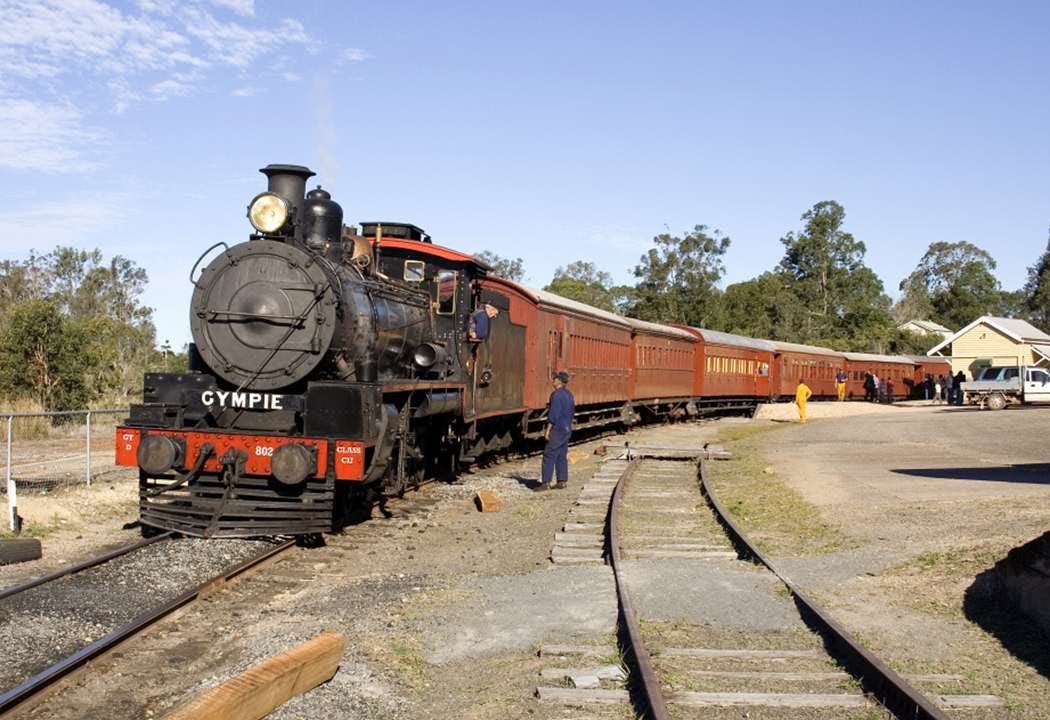 Большой поезд большую дорогу. Железная дорога в Австралии. Железнодорожные поезда Австралии. Железные дороги в Австралии паровоз. Поезда видео железная дорога.