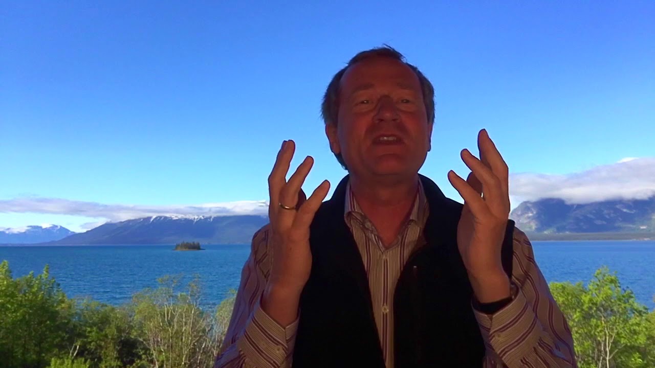 Special Episode: Live in a small Town - work the World