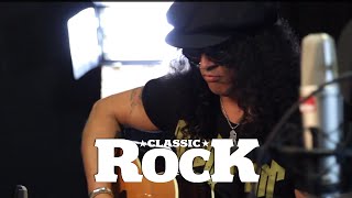 Video thumbnail of "Slash ft. Myles Kennedy - Standing In The Sun | Unplugged | Classic Rock Magazine"