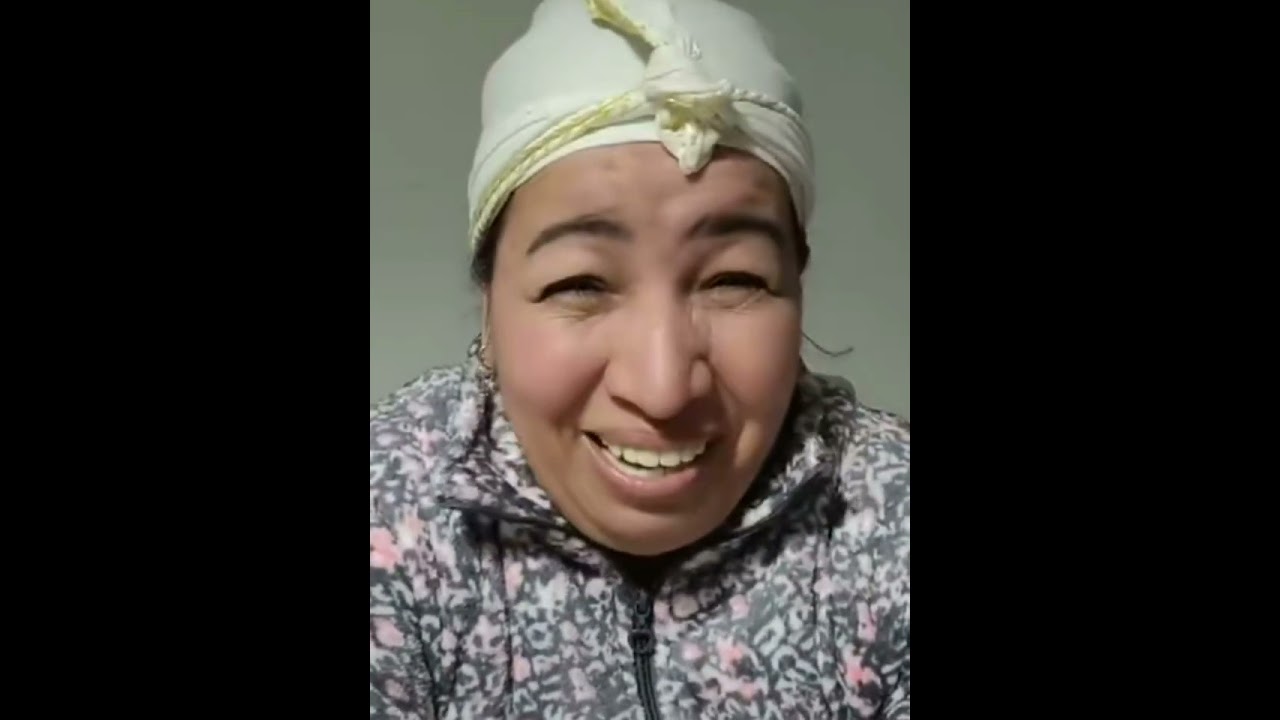 الفاتنة والفقيه