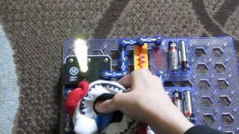 Snap Circuits Light | Project 5: Voice Light Show  (SEIZURE WARNING)