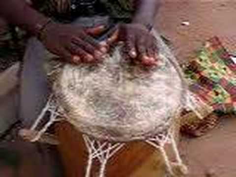 Kpanlogo Drum Lessons in Ghana (1 of 2)