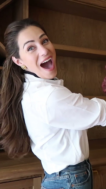 VLOG IN A MINUTE | Lydia Elise Millen