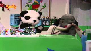 Sweep Gets Very Thirsty - Sooty & Co.