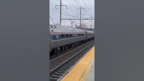 Amtrak blasting through Princeton Junction #train #railroad #amtrak #railfan