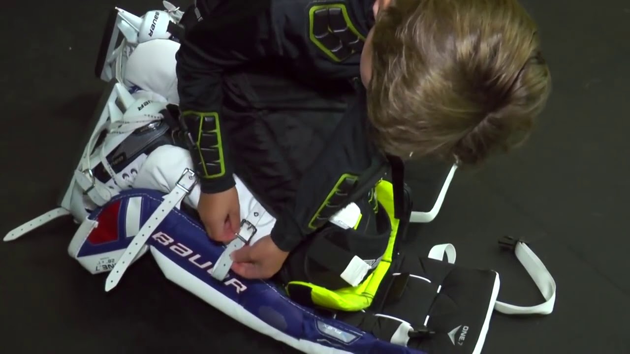 How to Dress a Youth Hockey Goaltender YouTube