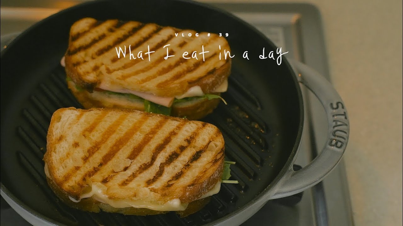 [SUB] VLOG #39 하루세끼, 그릴드 샌드위치와 집밥 : What I eat in a day, grilled sandwich | Honeykki 꿀키 | 꿀키honeykki