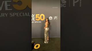 Stuns On The Red Carpet