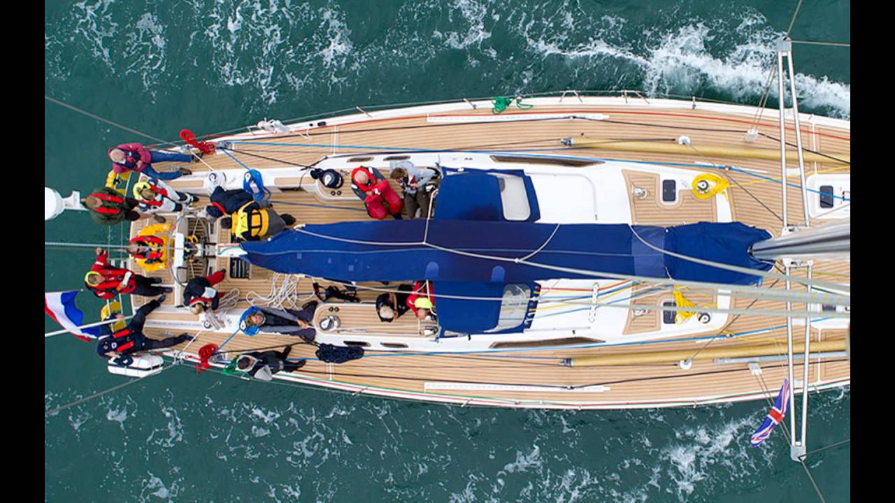 Synthetic Teak Pontoon Boat Decking-The Best  Boat Deck Material