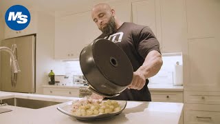 What Bodybuilders Eat for Lunch | Fouad Abiad's Easy Meal
