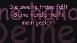 Video thumbnail of "Bisou - Die erste Träne lyrics"