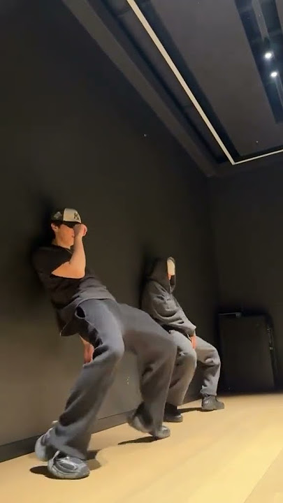Kasper and Baekhyun dance trend #baekhyun #kasper #dance