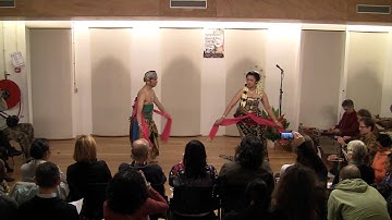 Tari Driasmara (Dansgroep Sinar Anyar & gamelan ensemble Wiludyeng 20-11-2011)