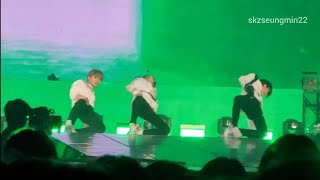 CHAN SINGING 'TASTE' AND DANCERACHA DANCING INTO IT | 220918 Maniac in Seoul Special (Unveil11)