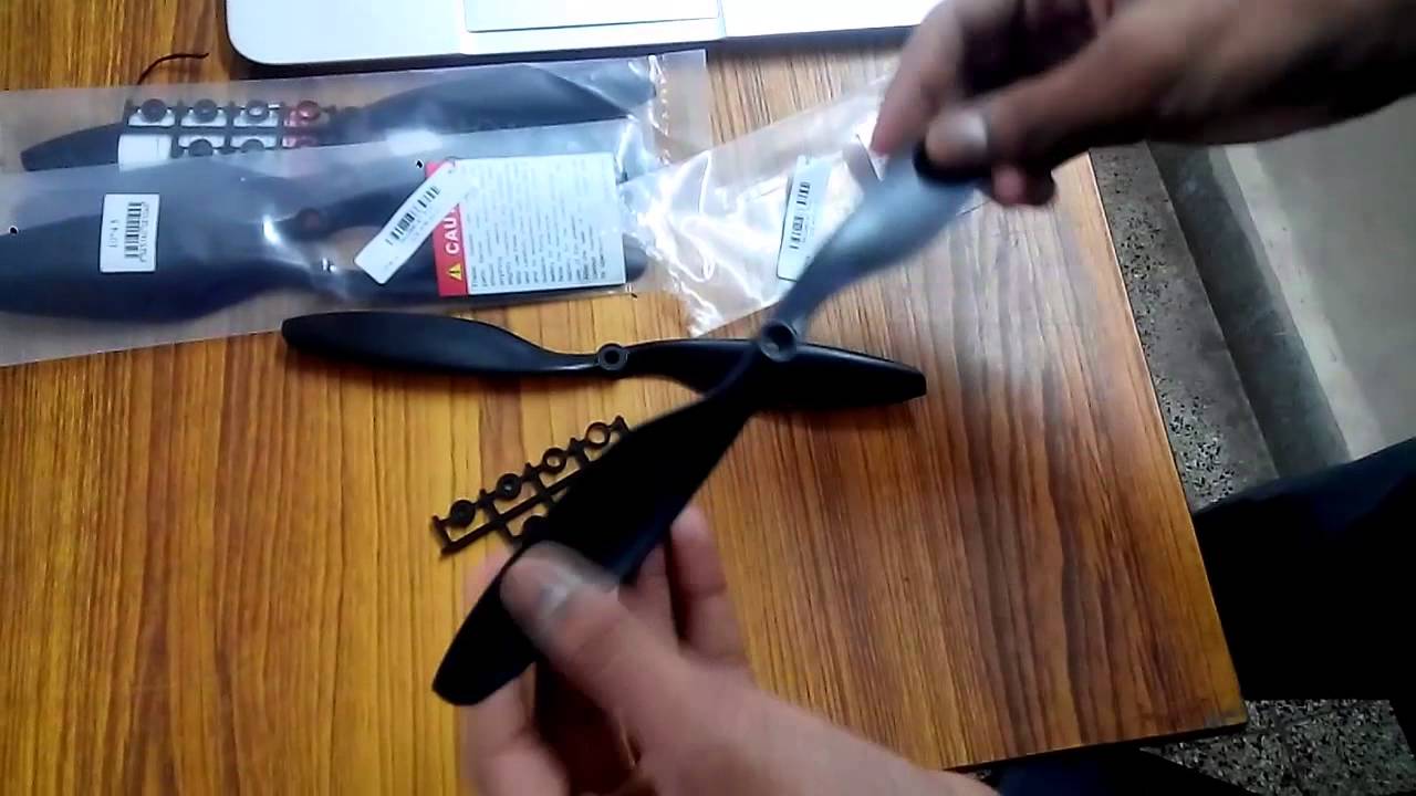 Banggood EMAX 1045 Propellers For Emax MT2213 935KV Brushless Motor