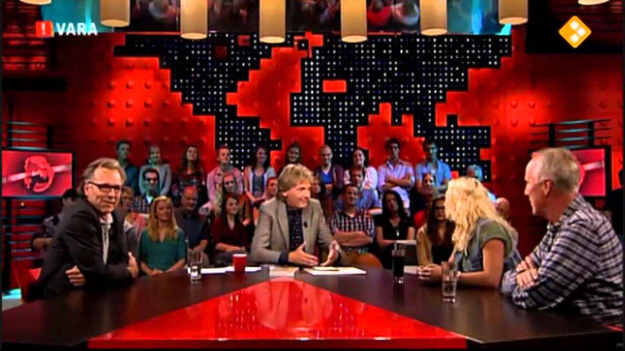 14-9-2012 | De Wereld Draait Door - Britt Dekker interview (Hilarisch