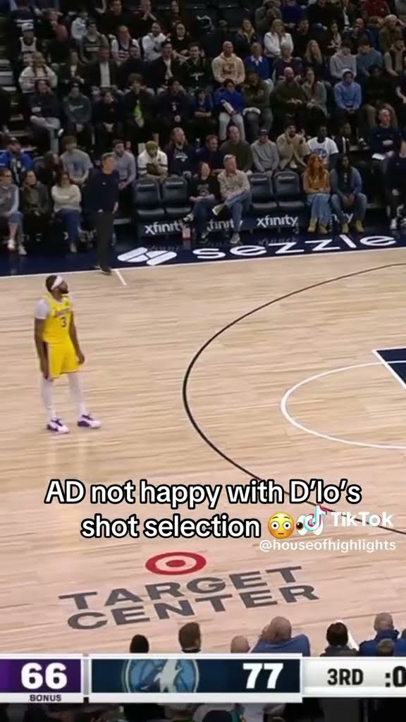 Should the Lakers trade D Lo #hoodnews #lakers #anthonydavis #dangelorussell #traderumors #omg #how