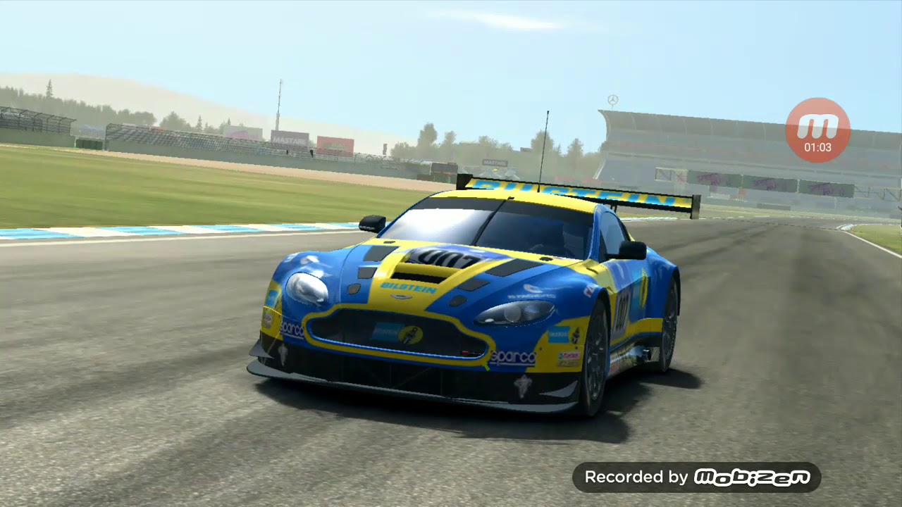 Real Racing 3 Aston Martin Vanquish