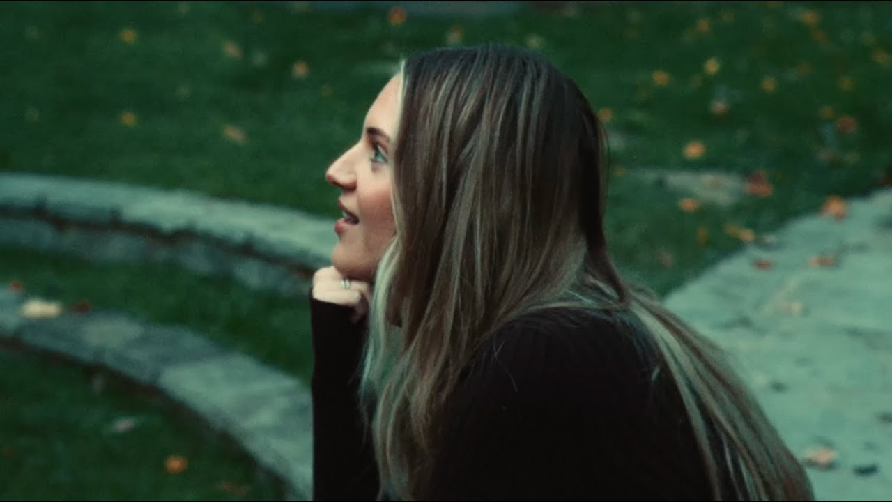 Kelsea Ballerini - Mount Pleasant (in The Park)