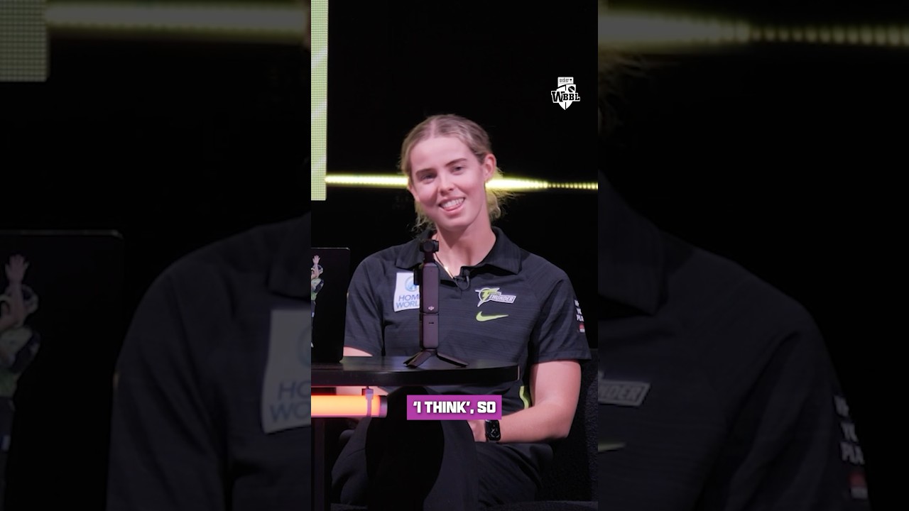 One of the all-time greats on the mic 🎤 🤣 