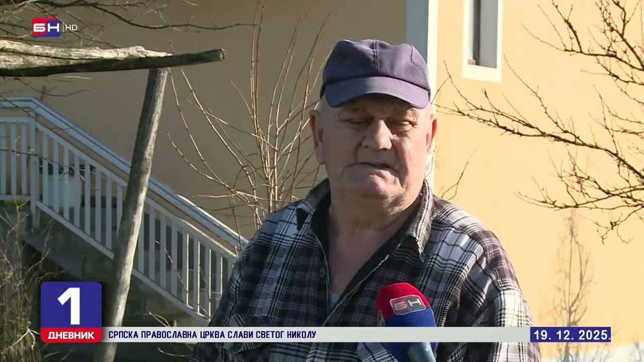 Crveni mulj iz fabrike 