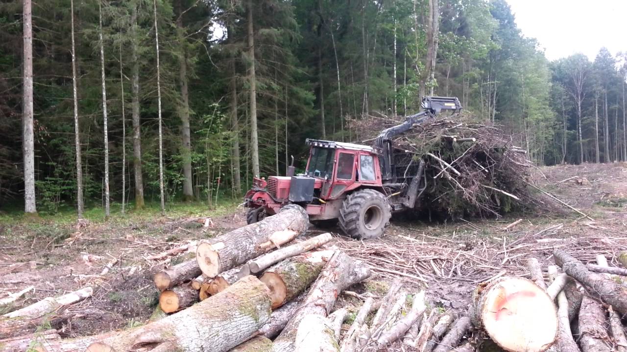 Forest tractor timber - YouTube