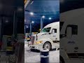 #ytshorts #truckesvlogs #americantrucks #longhaultrucker #tendingshorts