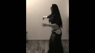 Alicia bellydancer- Iraqi Dance Improvisation - #Shorts