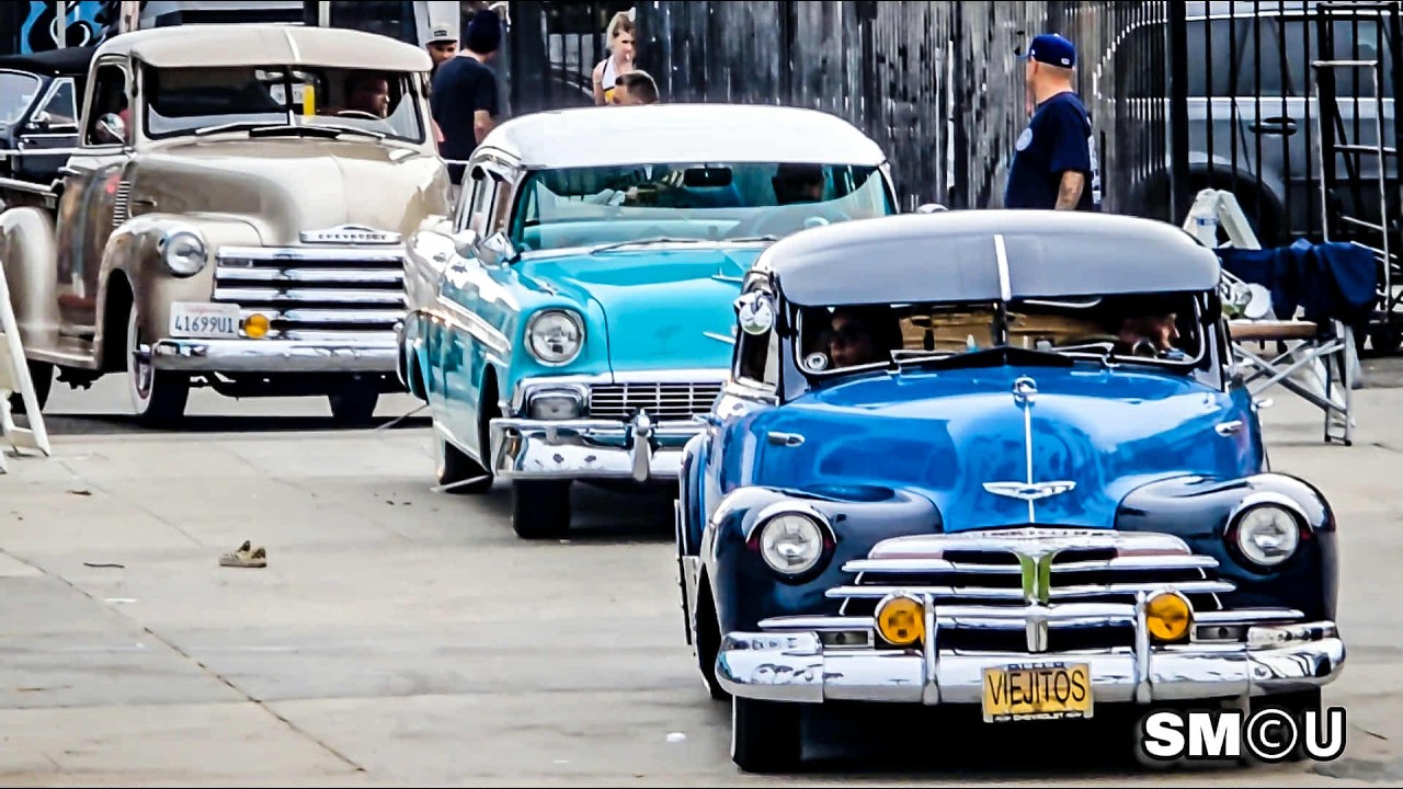 𝗩𝗘𝗡𝗜𝗖𝗘 𝗖𝗥𝗨𝗜𝗦𝗜𝗡’: Lowriders, Muscle, and Customs Turn Venice Into Car Paradise