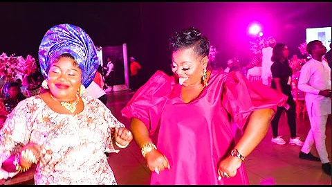 Moment Fans Challenge Bimbo Thomas On The Dance As Ks1 Malaika To Greet Mc Oluomo