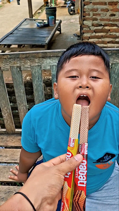 kasih wafer nabati buat Ata #trendingshorts