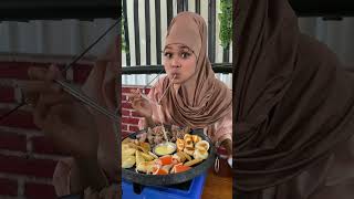 Residents Of Pengging Boyolali And Surrounding Areas Come On  Bunga Salsabila