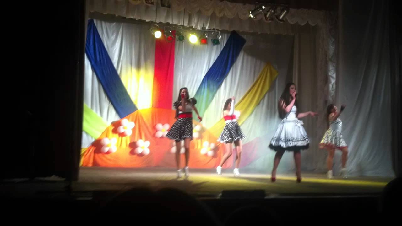 Ксюша - юбочка из плюша) - YouTube