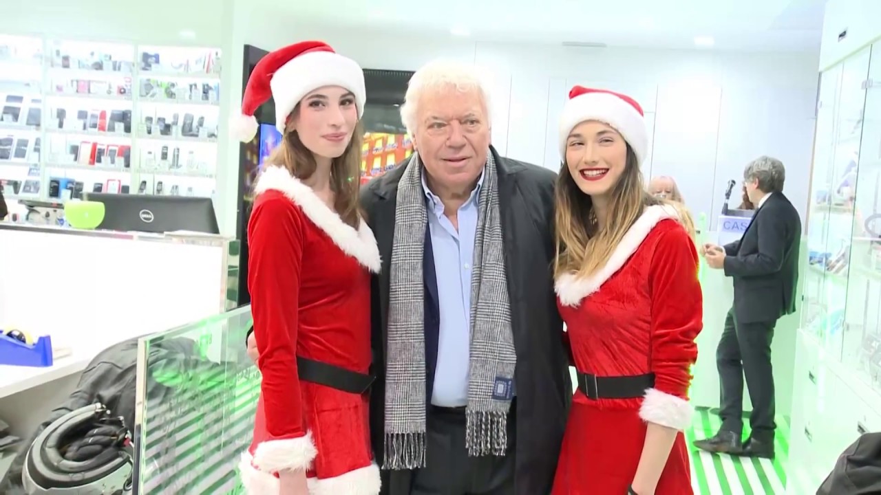 Nicola Pietrangeli - YouTube