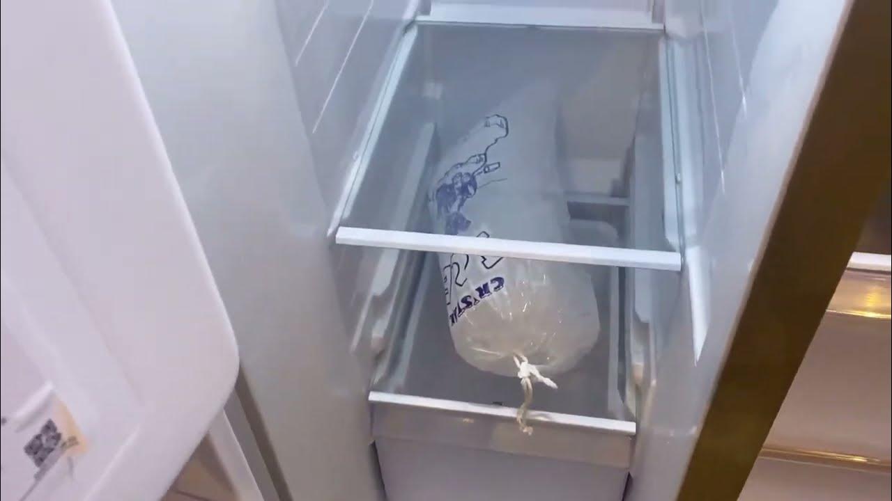 SAMSUNG RS27T5200SR 27 4 Cu Ft Stainless Side by Side Refrigerator