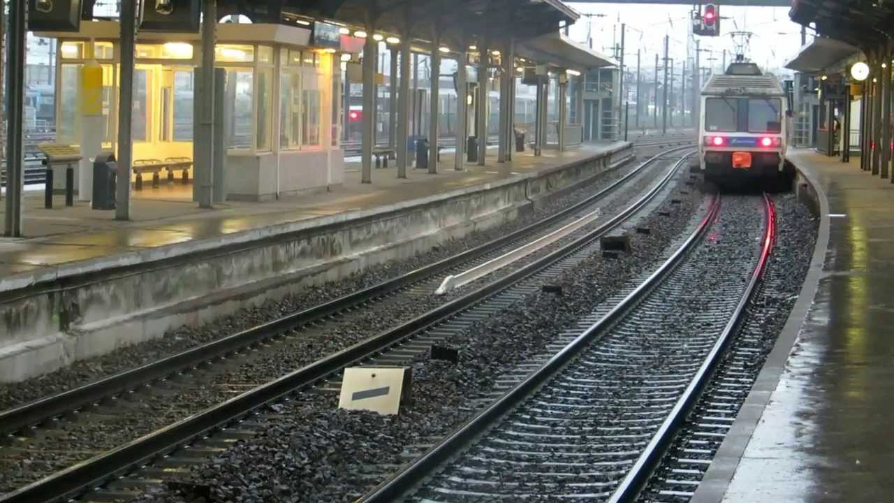 camera iphone 8 plus apk Compilation de trains SNCF aux gares d'Ile de France Partie 2