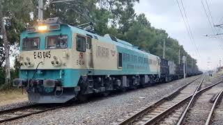 Tcdd E 43045 Uzun Yük Treni̇ Kornali Kalkişi
